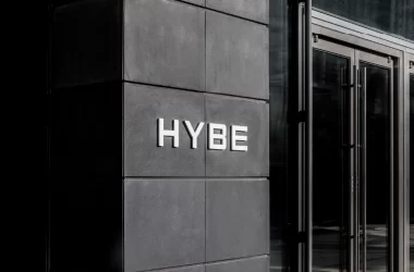 HYBE unveils “HYBE 2.0,” shifting focus toward technology, fan platforms, and global entertainment ecosystems.