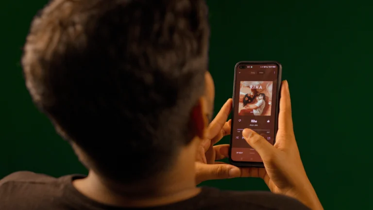 Universal Music Group introduces a 72-hour subscriber-only release window for new music in India.