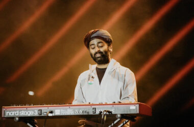 Arijit Singh announces his nine-city India stadium tour for 2027.