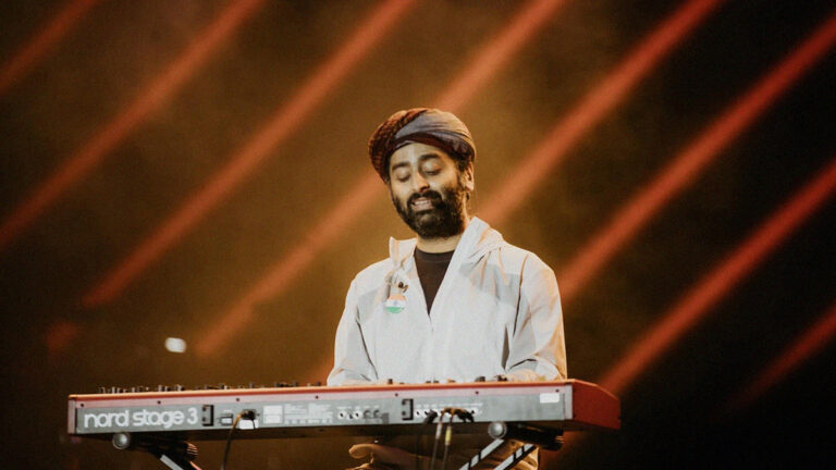 Arijit Singh announces his nine-city India stadium tour for 2027.